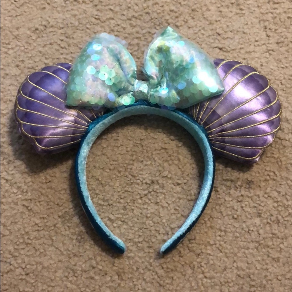 Minnie ears
